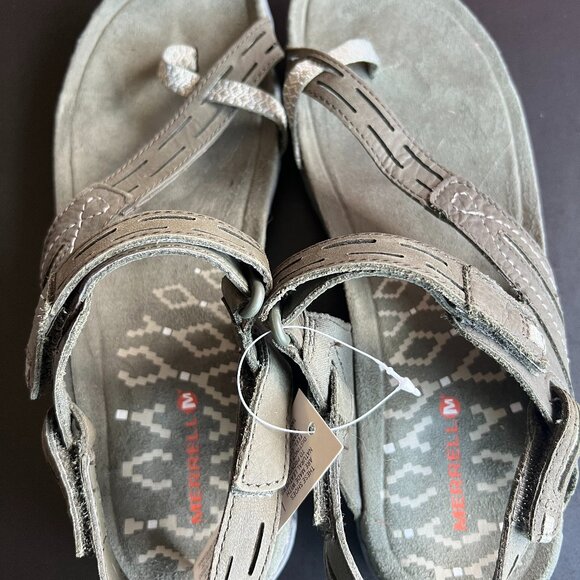 Brand New Merrell Sandals size 8 Dusty Olive - Picture 2 of 5